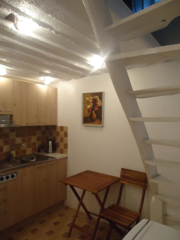 Homestay Roja Vilnius Dış mekan fotoğraf